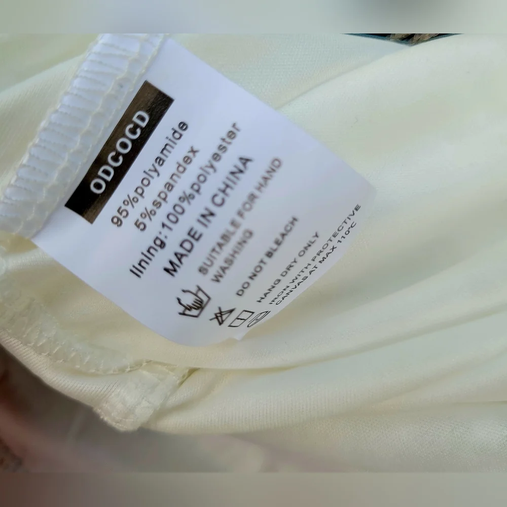 ODCOCD White Lace Off-Shoulder Dress - Picture 11 of 14